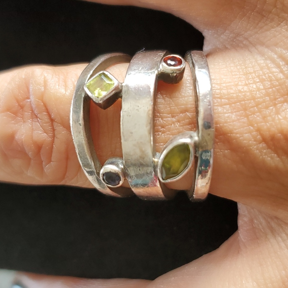 Beautiful Sterling silver ring